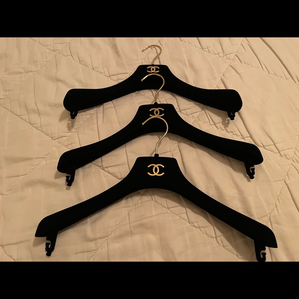 Chanel hangers